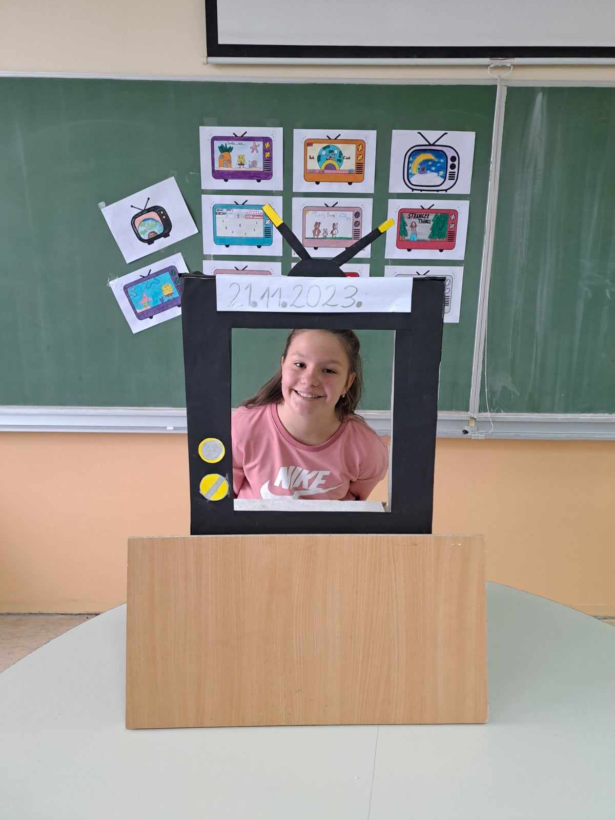tv2