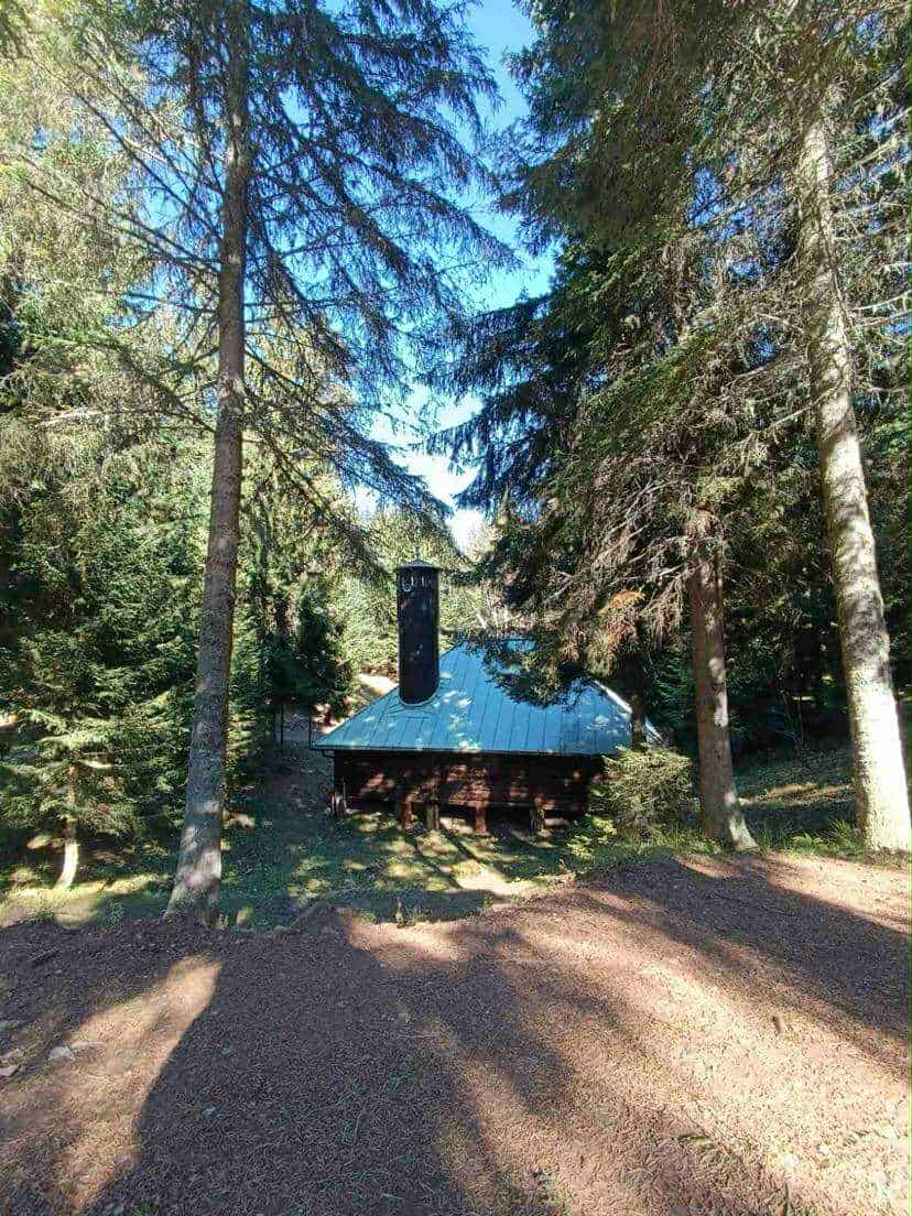 48685340-b6f1-4468-b79e-819486598e36