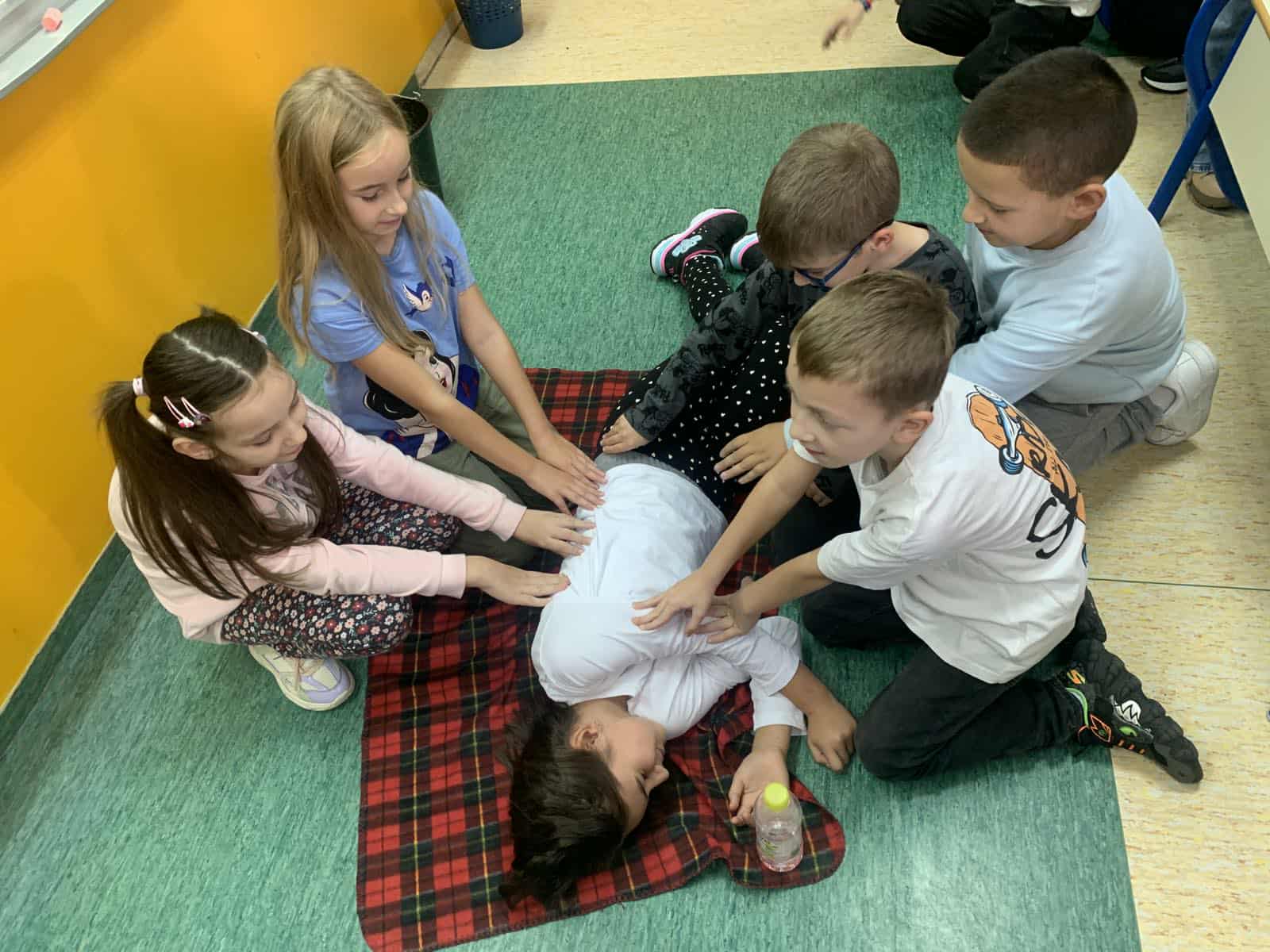 ed1fede9-b6e7-45c1-ac39-031f83325975