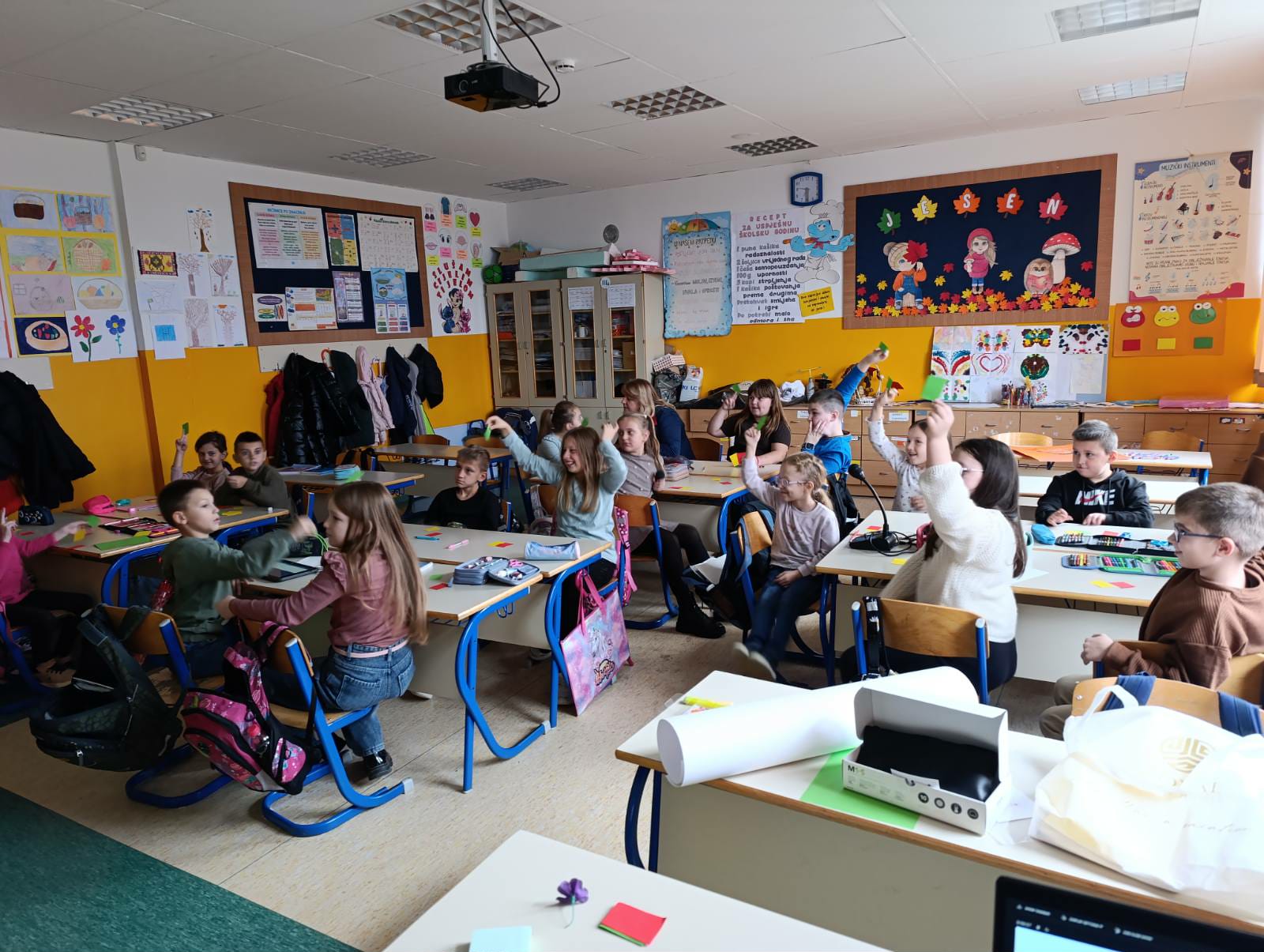 8ed03754-44a3-4ba0-812d-8ca1983d3ffb