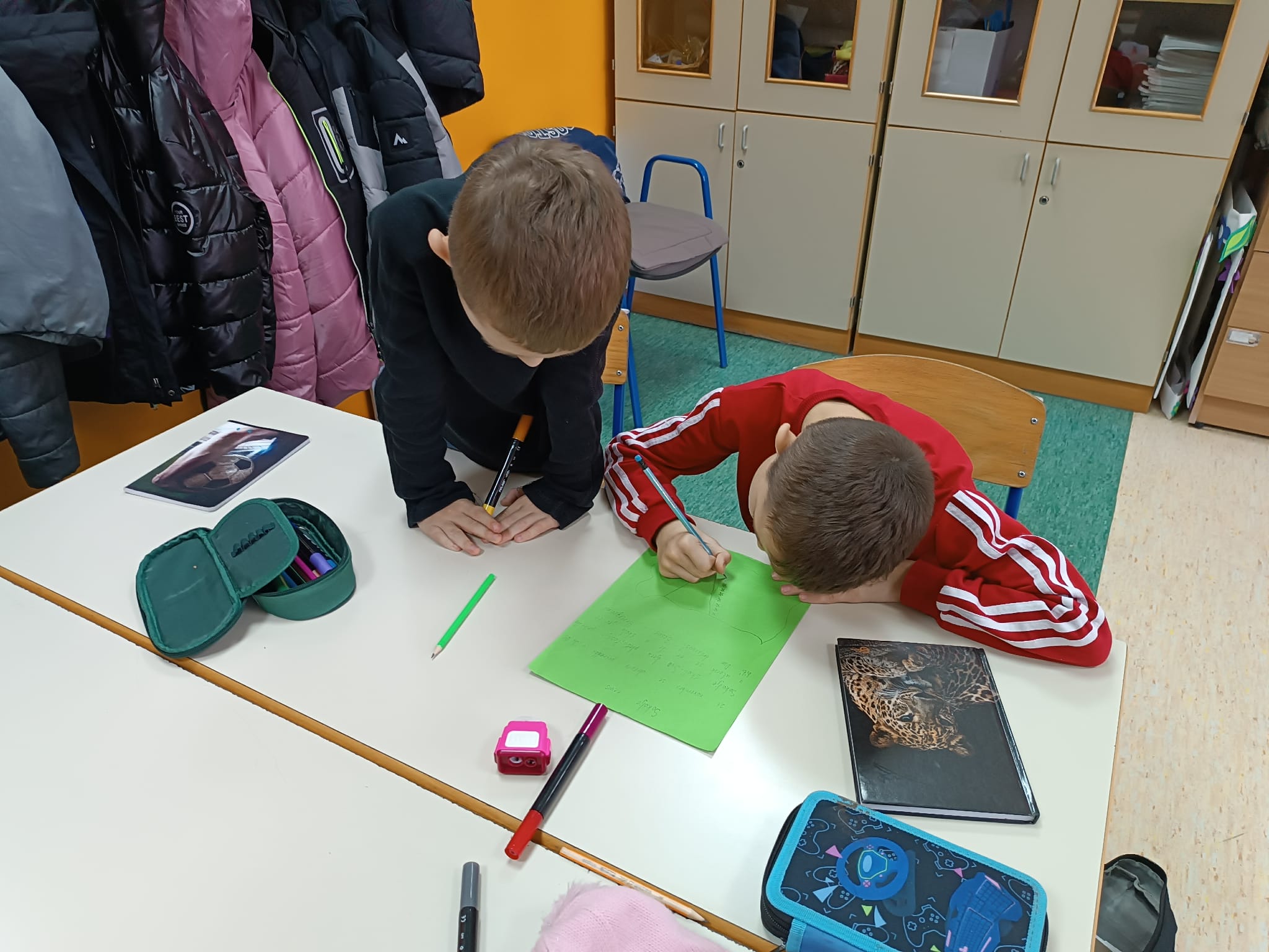 a472c0e5-2af4-4710-90f4-3c5228b39042