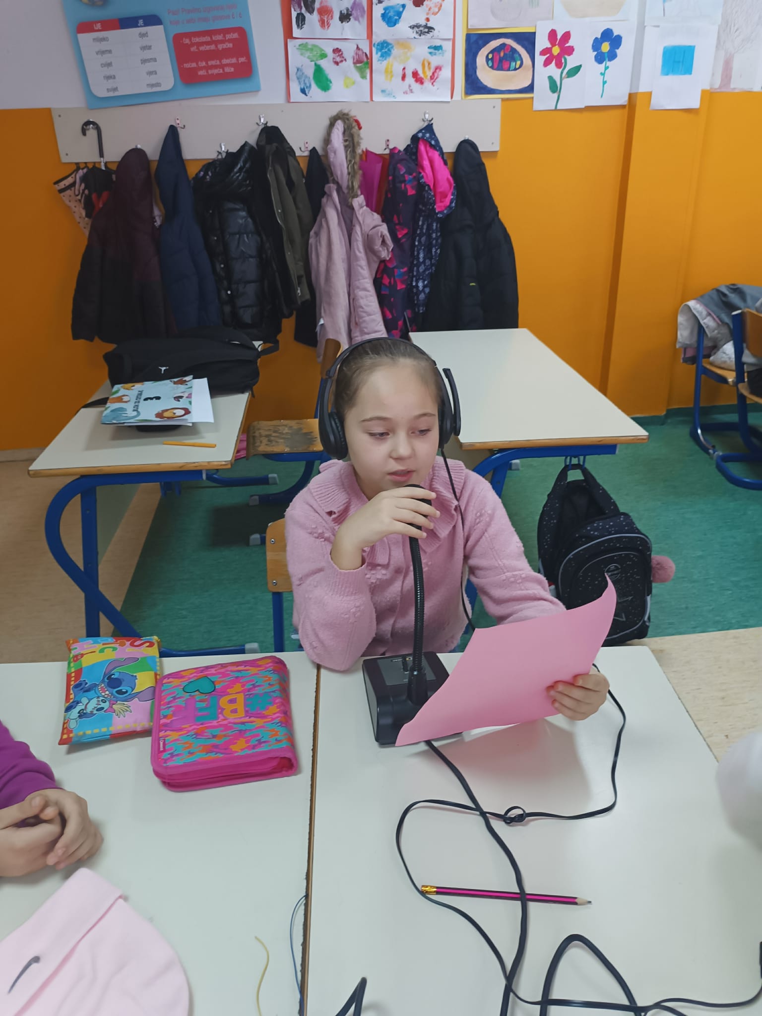 d37492e3-5d8d-478e-8d1d-143102cd1de8