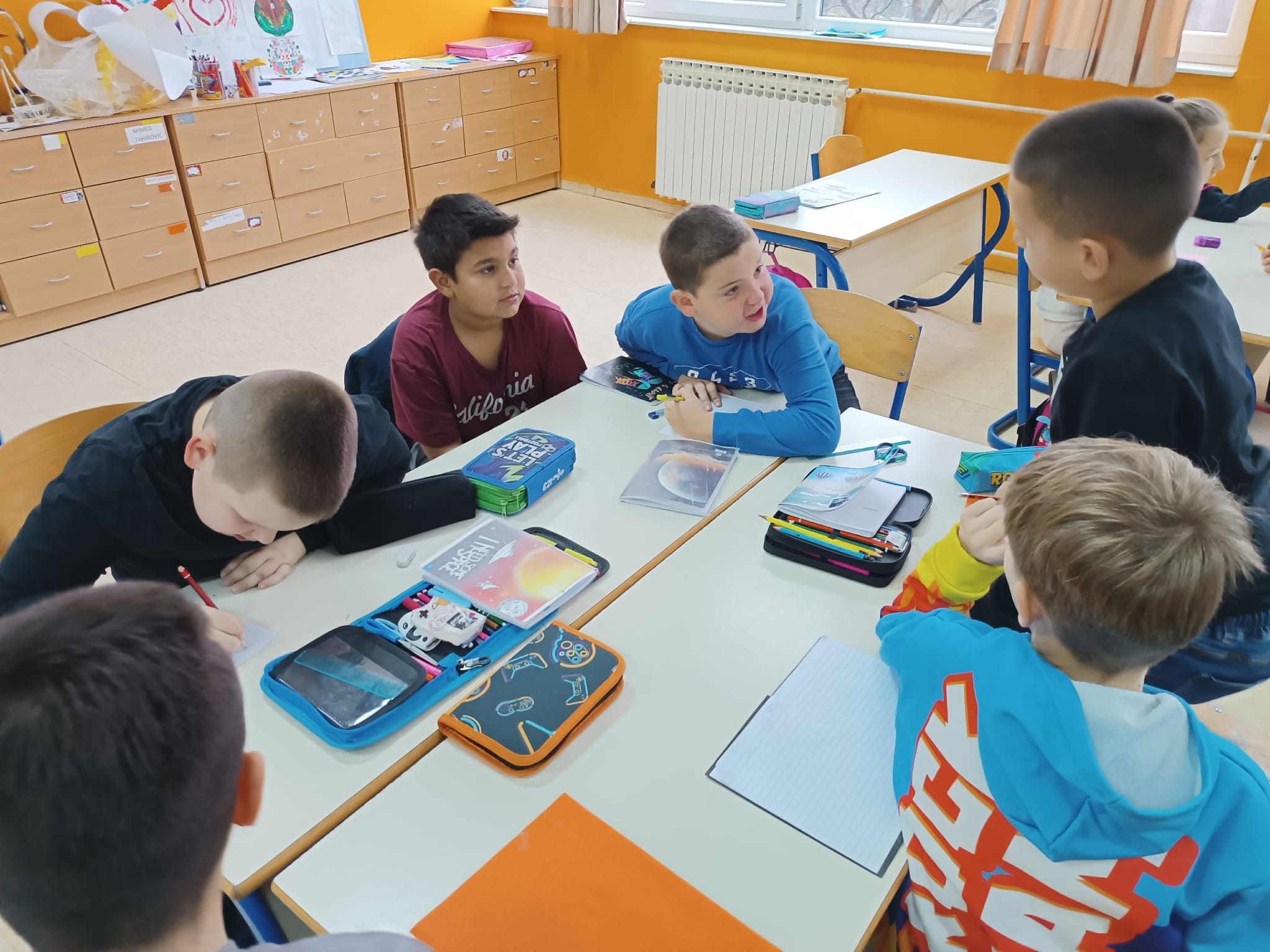 e7b5b776-2581-48d2-8fd1-7697fb7ee716