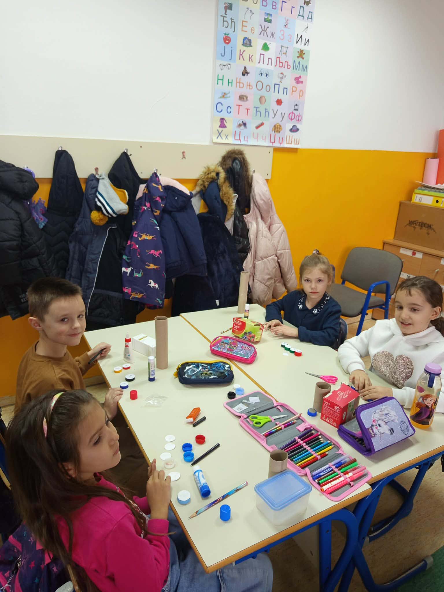 b8ab0891-afbe-4ee1-9ba9-b375750d64d6