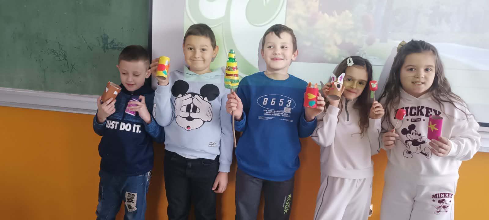 d3effc0e-b977-4bb5-a835-8eba0e54906c