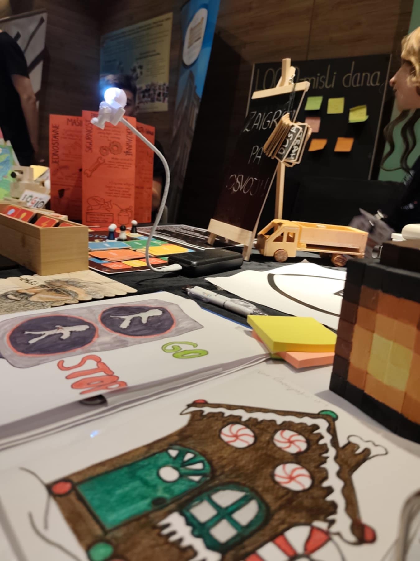 d6ccb019-5410-450a-8508-2d37d4abdeb9