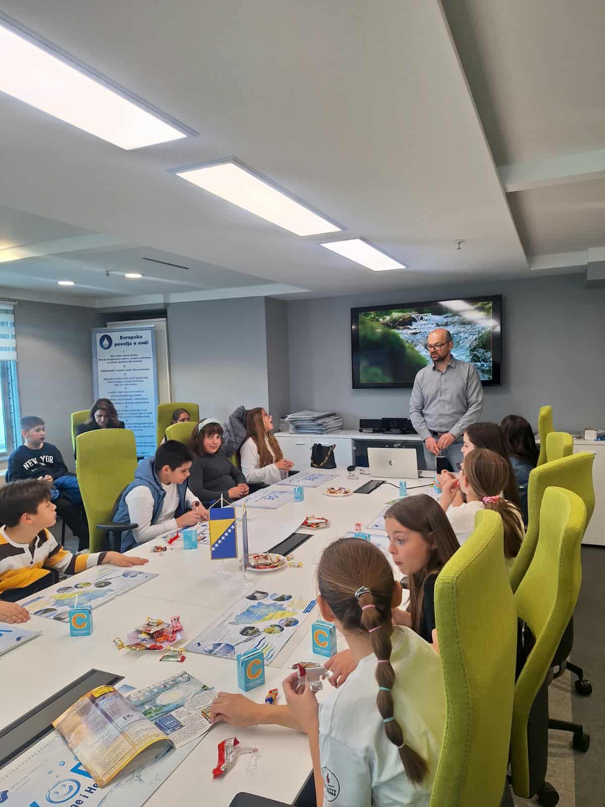 50861603-2b36-4bc1-b65e-fdfa8b65a4b6