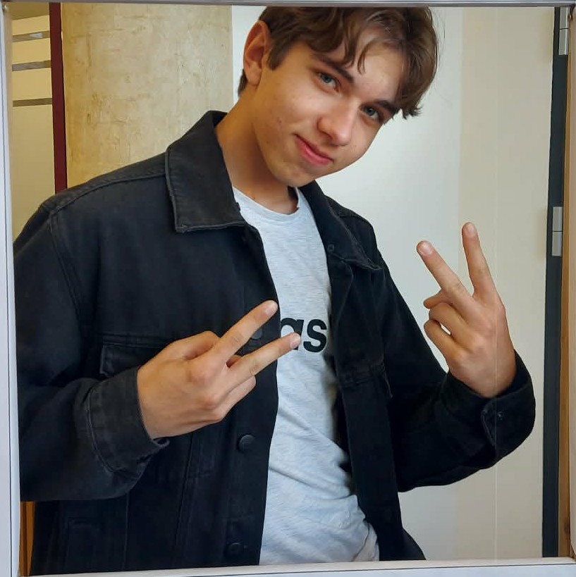 668656886_2333172287169134_6228127066249076270_n