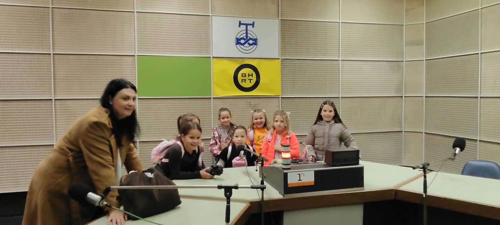 8b832ac0-45f8-40d6-9603-8efdecc98cea